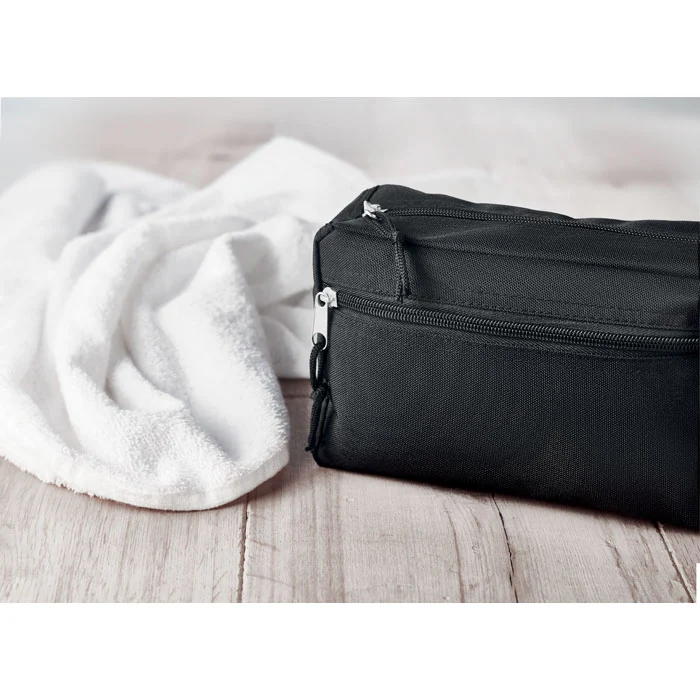 600D RPET toilet bag - Image 2