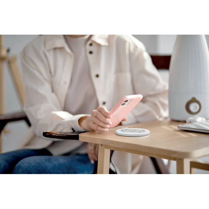 ABS wireless charger 10W - Image 7