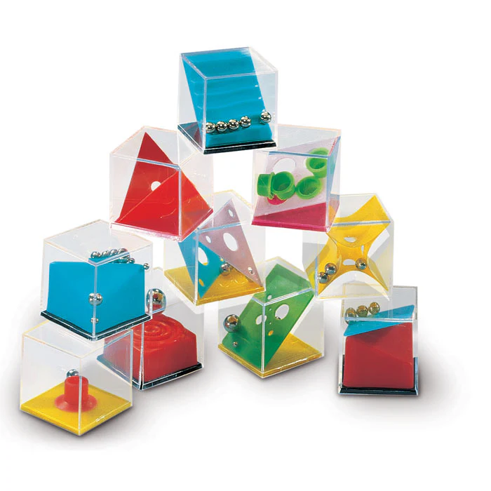 Assorted puzzle games - Image 2
