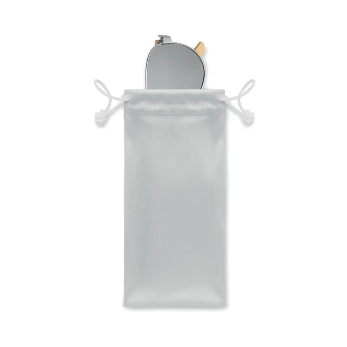 Bamboo sunglasses in pouch - Image 18