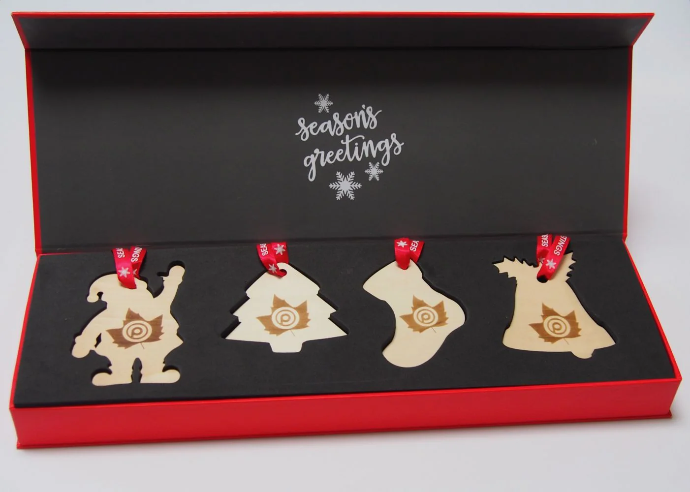 Basswood Tree Decorations Presentation Set - Image 2