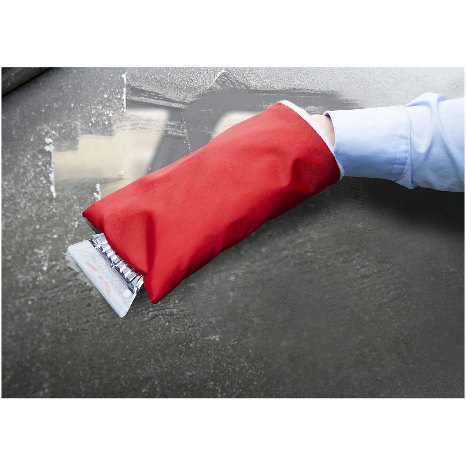 Colt ice scraper with glove - Image 15