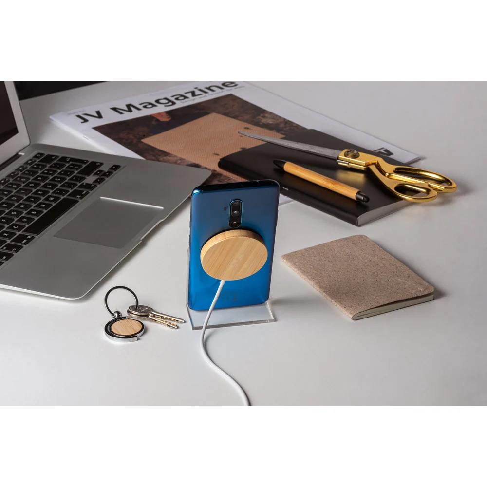 DAIMLER. Bamboo wireless magnetic charger - Image 4
