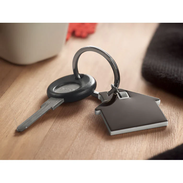 House shape plastic key ring - Image 8