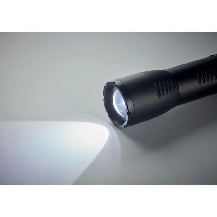 Small aluminium LED flashlight - Image 3