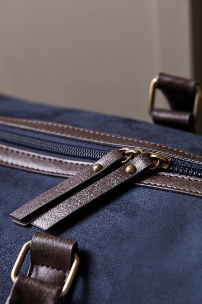 VINGA Hunton Weekend Bag - Image 8