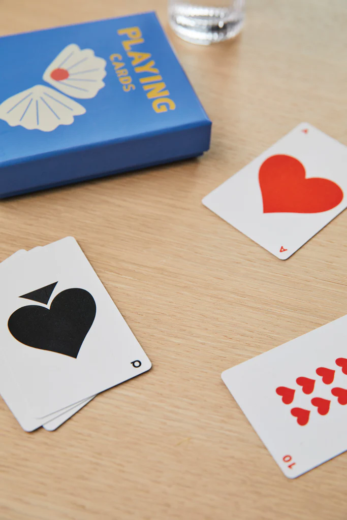 VINGA Playing cards coffee table edt. - Image 4